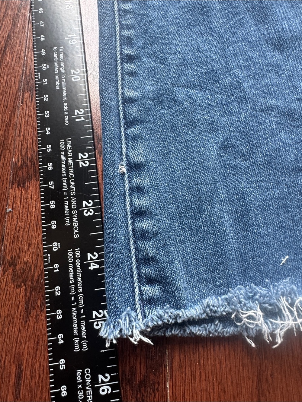 Mother The Ankle Fray in Satisfaction Guaranteed Size 26 - Picture 4 of 9